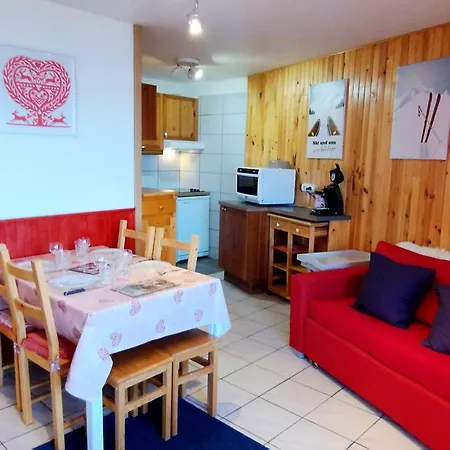 Renove Au Pied Des Pistes, Proche Randonnees Et Centre Station - Fr-1-771-74 * Les Adrets
